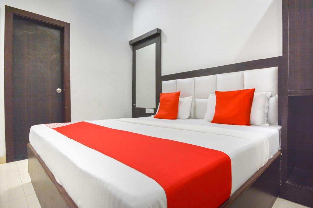 Oyo 71106 A K Regency Hotel 3*