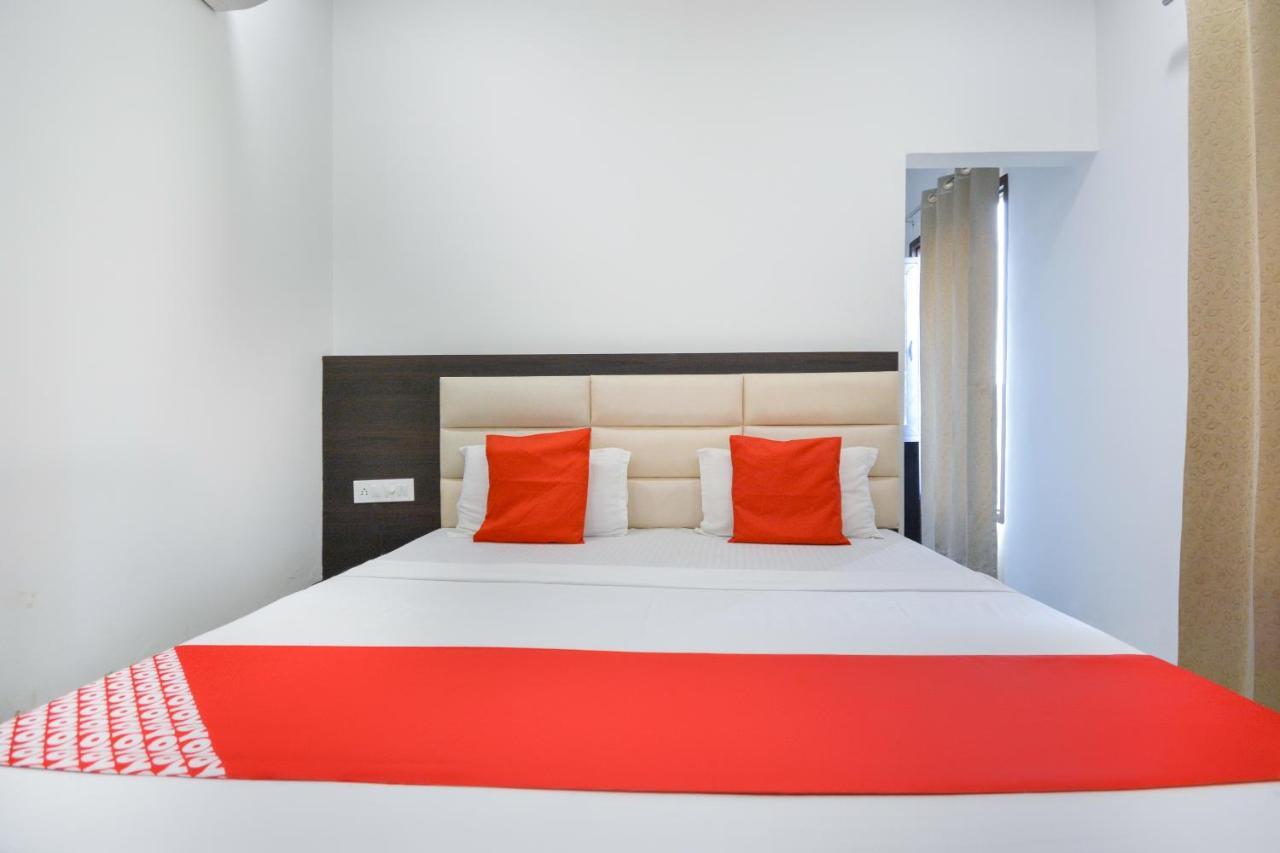 Oyo 71106 A K Regency 3* Amritsar