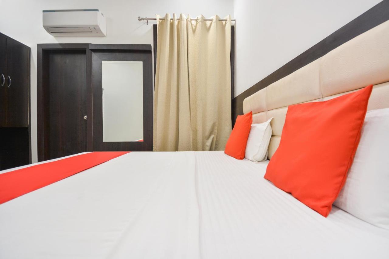 Oyo 71106 A K Regency Hotel