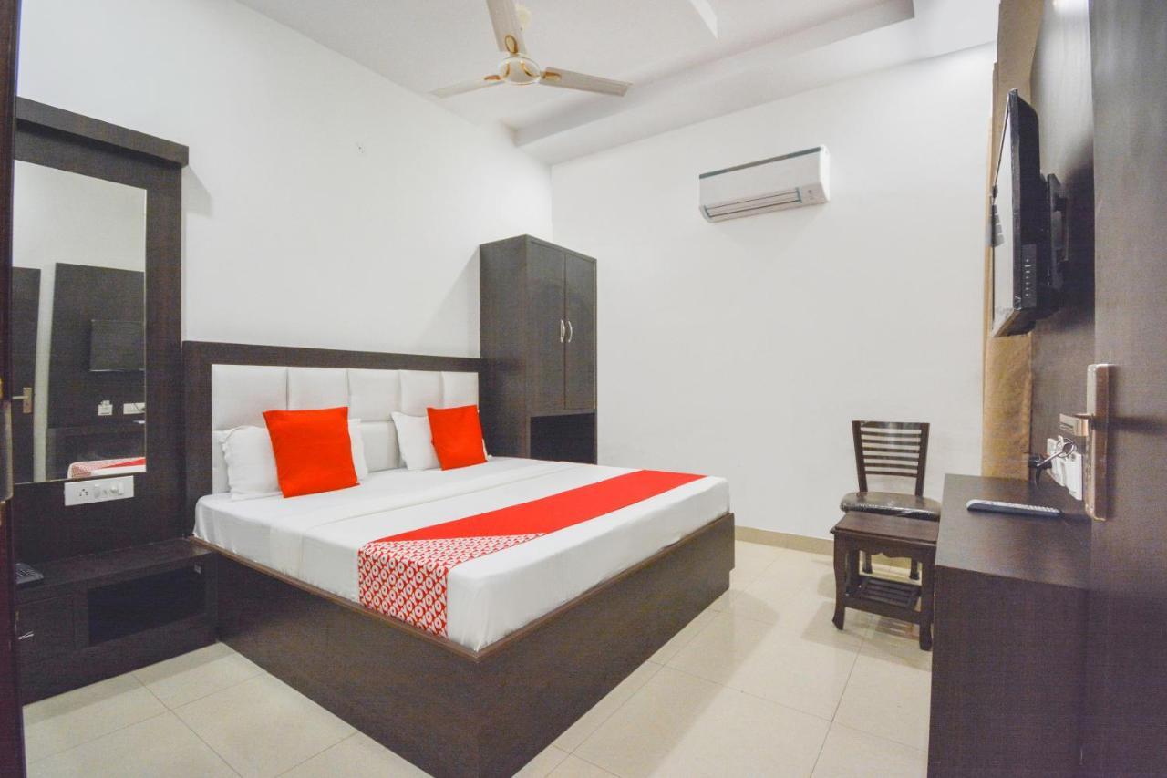 Oyo 71106 A K Regency 3* Amritsar